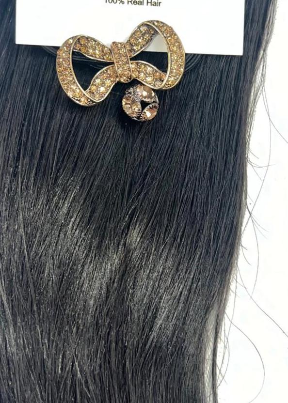 Close up Hair extension van Excellent Amore kleur zwart